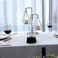 Unique's Transparent Wine Decanter